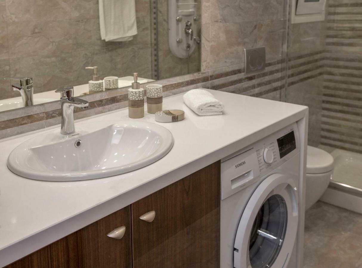 Spacious & Convenient Place Near Acropolis Museum By Ghh Athens Ngoại thất bức ảnh